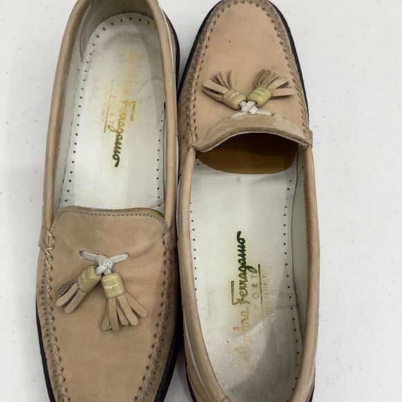 Salvatore Ferragamo Womens Shoes Loafers Size 8 Beige SuedeTassel Dress Slip-On - Picture 11 of 11